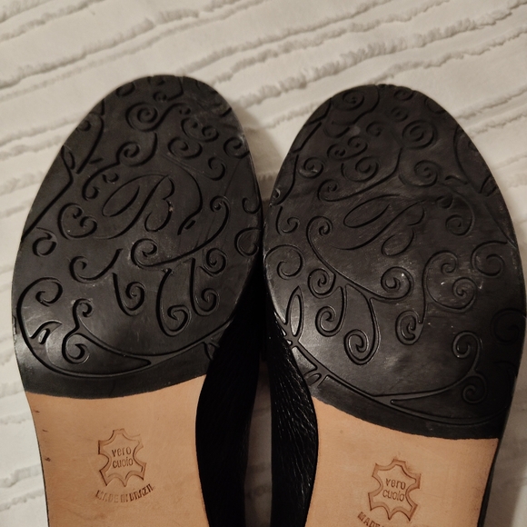 Brighton Women's Brown / Burgundy Loafers. Brand New. - Picture 8 of 11